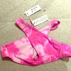 Frankie’s bikinis Sunny top Sofia Richie SOLD OUT